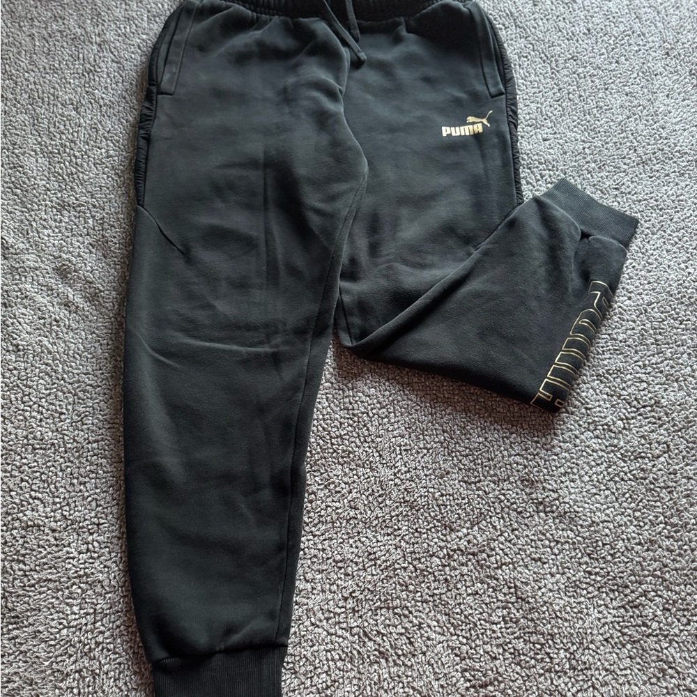 Men’s Black Puma Sweat Pants Size Large Golden Colored Logos with Leg Design